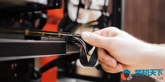 如何修复主板上的红灯错误？电脑主板亮红灯是怎么回事？-3